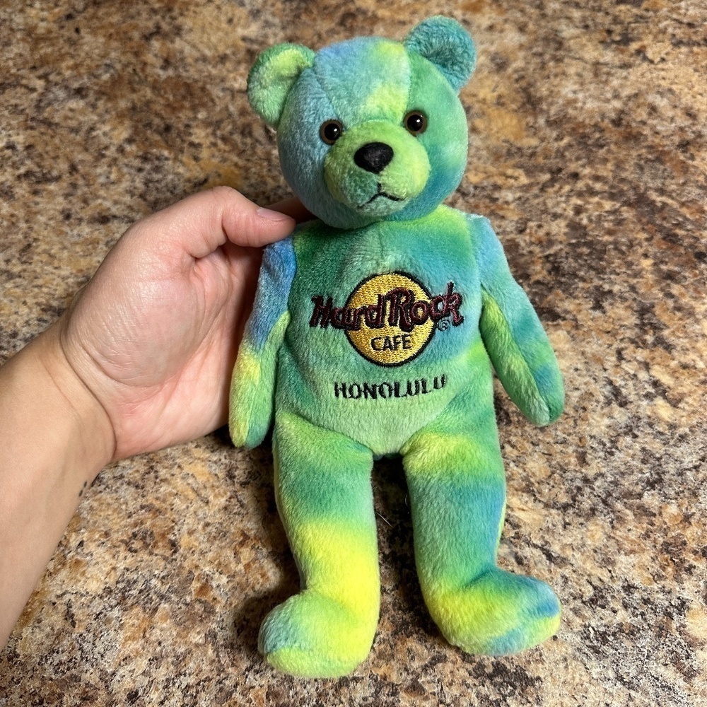 ! Hard Rock Cafe Honolulu 2001 Monty Beara Tie Dye Bear